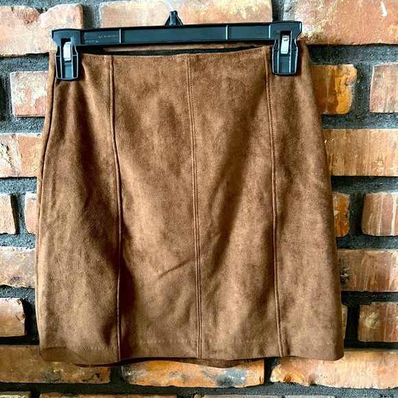 Abercrombie and Fitch Brown Suede Skirt - Picture 1 of 4